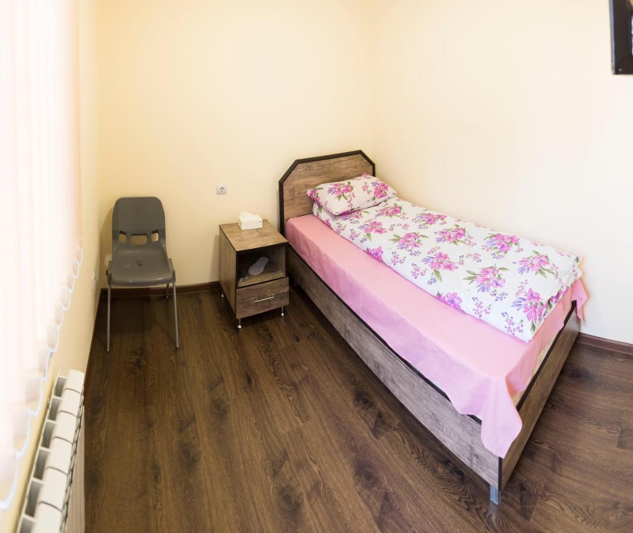 Hotel Amaras 耶烈万 外观 照片